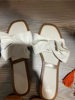 ZARA Cream Knot Bow Slide Sandals